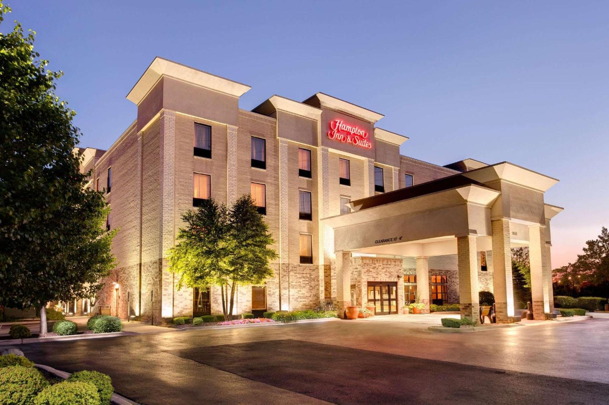 Hampton Inn & Suites Addison Exteriör bild