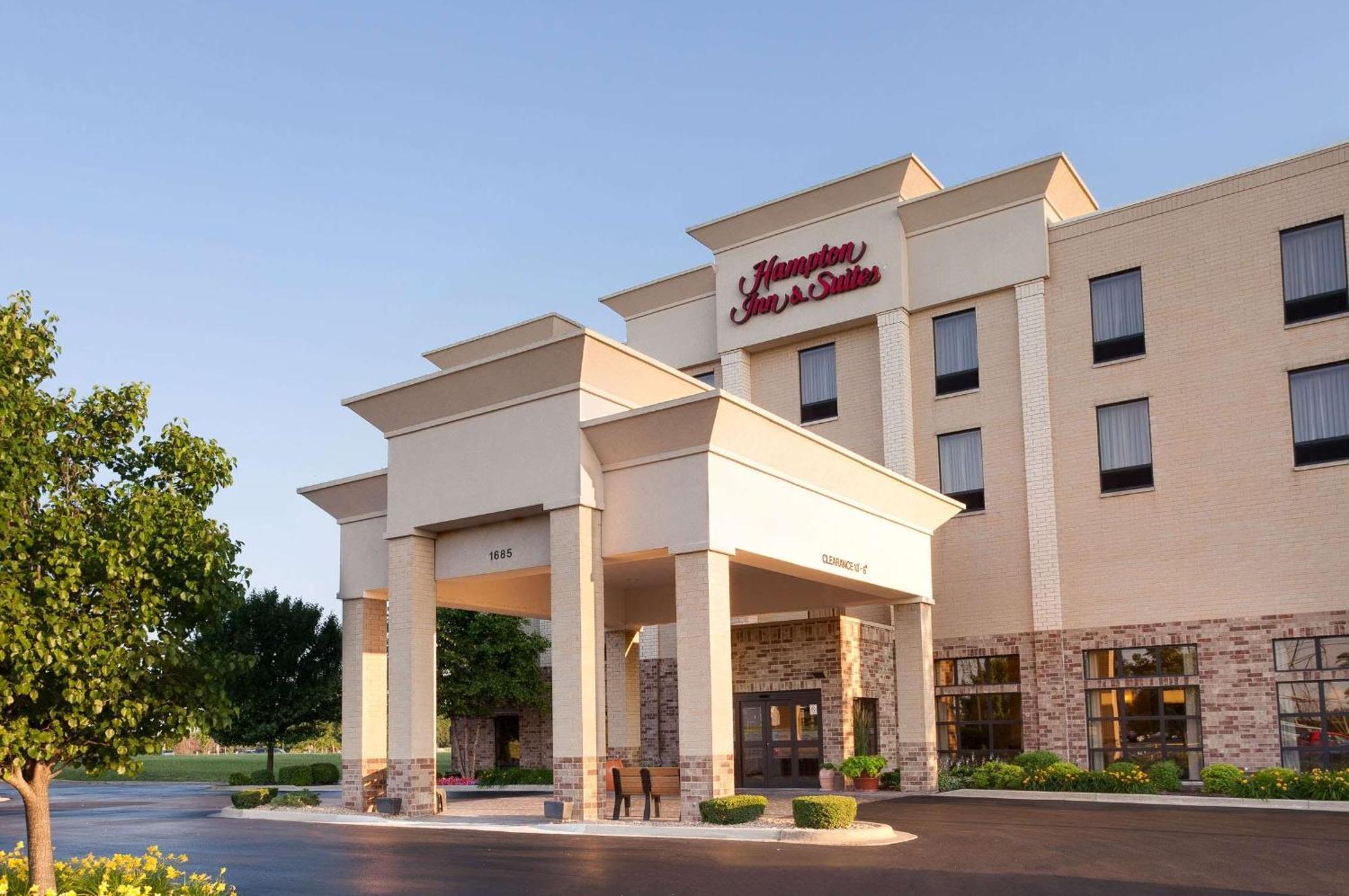 Hampton Inn & Suites Addison Exteriör bild